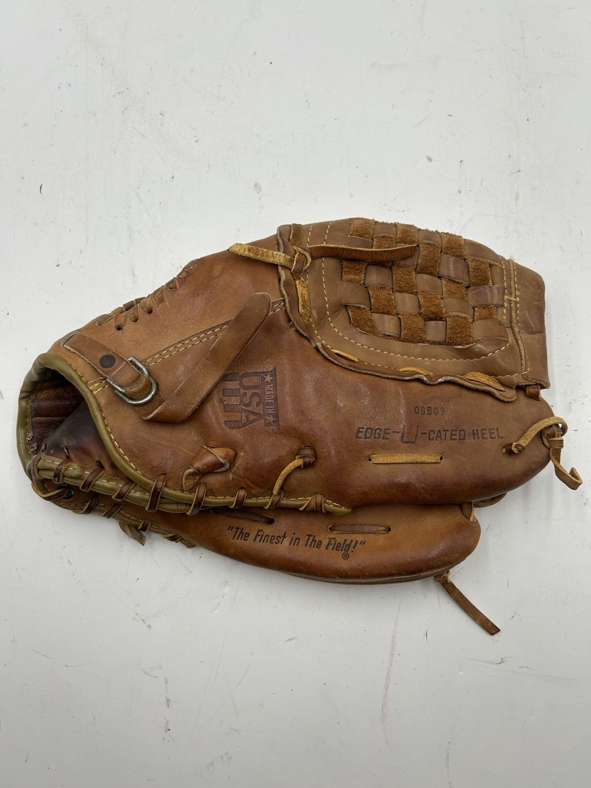 Vintage Rawlings Baseball Glove Made In USA Right Handed 0BB09 Vintage Rawlings Baseball Glove Made In USA Right Handed 0BB09