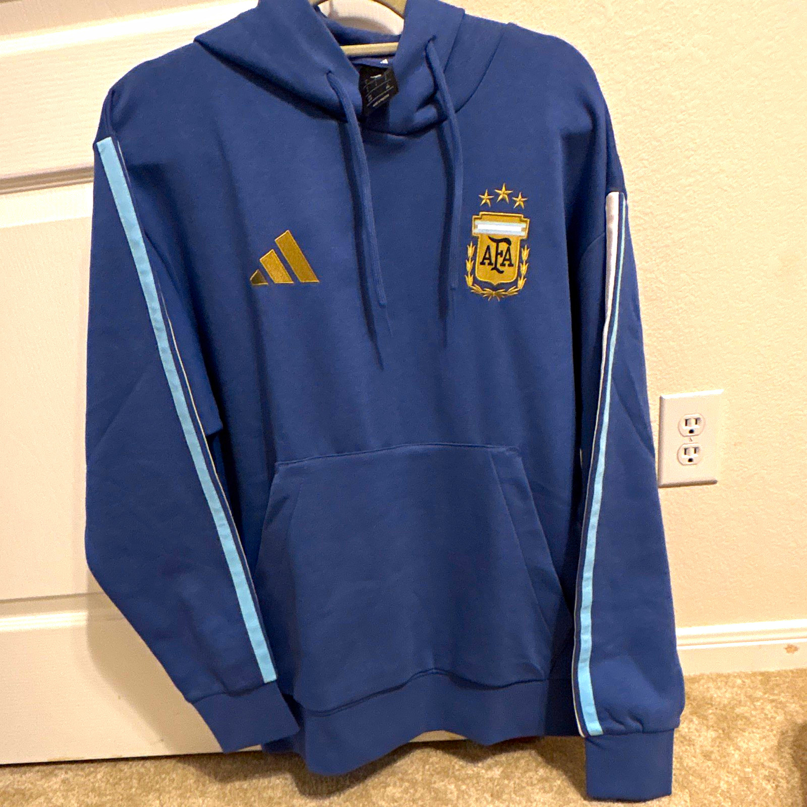 adidas Argentina AFA Men's Soccer Pullover Hoodie Sweatshirt Blue Size L adidas Argentina AFA Men's Soccer Pullover Hoodie Sweatshirt Blue Size L