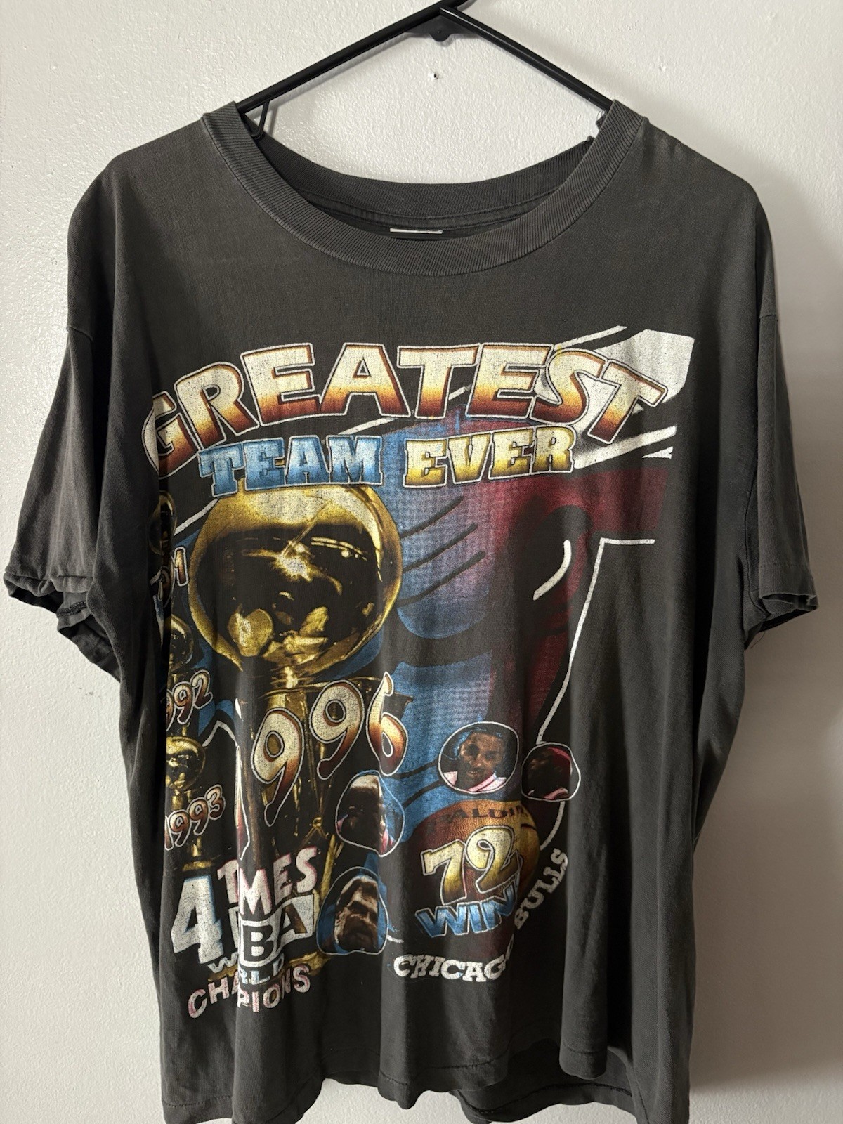 Vintage 1996 Chicago Bulls Championship Rap Tee