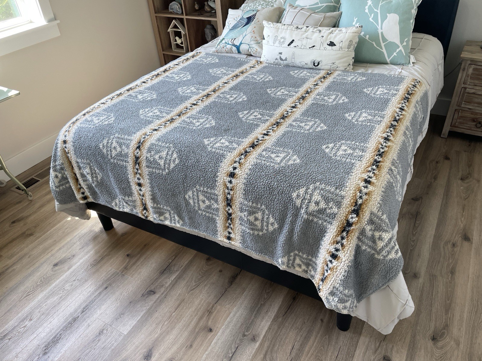 Pendleton Home Collection Sherpa Fleece Throw Blanket Aztec Southwest Western Pendleton Home Collection Sherpa Fleece Throw Blanket Aztec Southwest Western