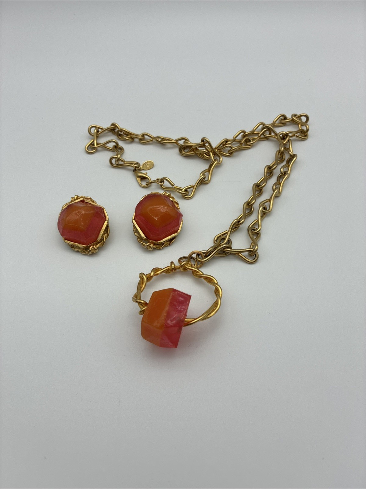 Vintage Robert Rose Lucite Necklace Earrings Set UV Reactive Pink Orange Gold