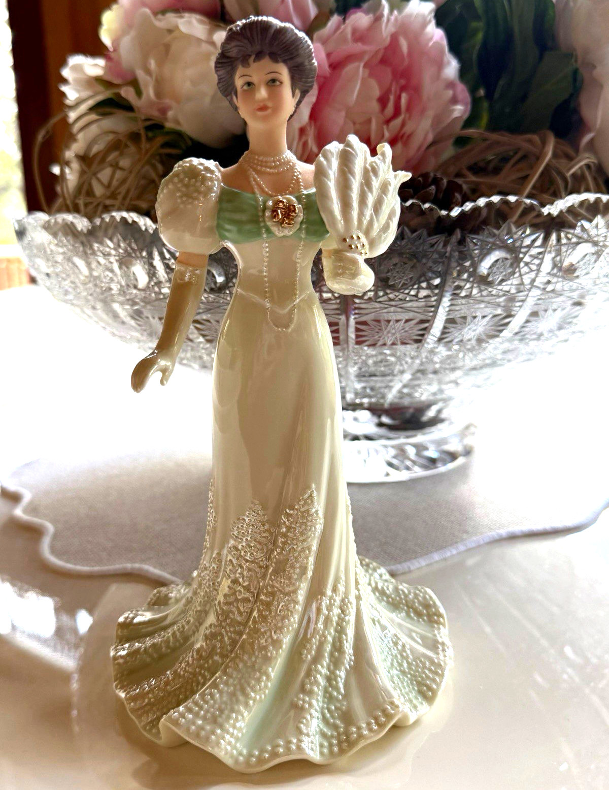 Lenox Classics Gala Fashion Ivory Centennial Ball Figurine - BRAND NIB
