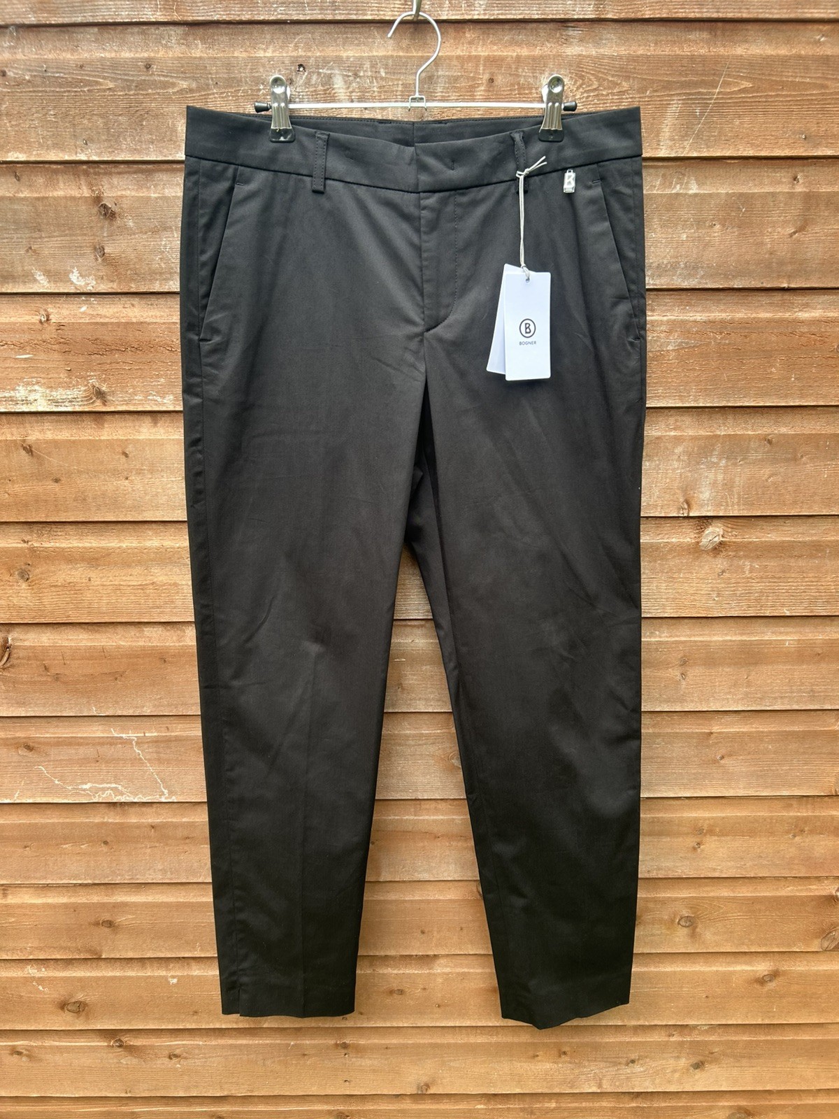 Bogner Joy-7 Golf Leisure Chino Trousers Black Size 6, W30 L29 - New RRP £275 Bogner Joy-7 Golf Leisure Chino Trousers Black Size 6, W30 L29 - New RRP £275