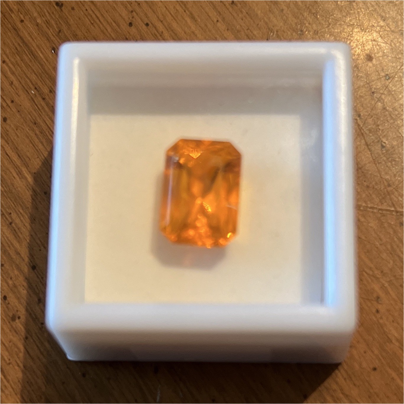 Orange Simulated Garnet Emerald Cut Gemstone 14x10mm 5.75ct G14E000004 1006 Orange Simulated Garnet Emerald Cut Gemstone 14x10mm 5.75ct G14E000004 1006