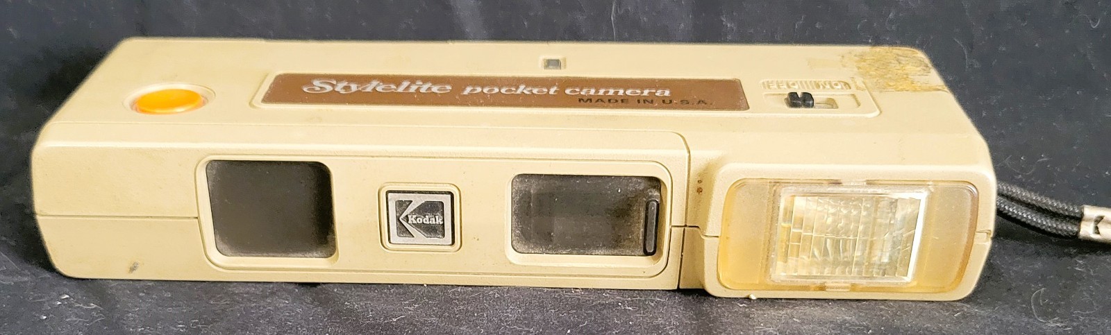 Vintage Kodak Stylelite 110 Pocket Camera, W/ Strap Made In USA