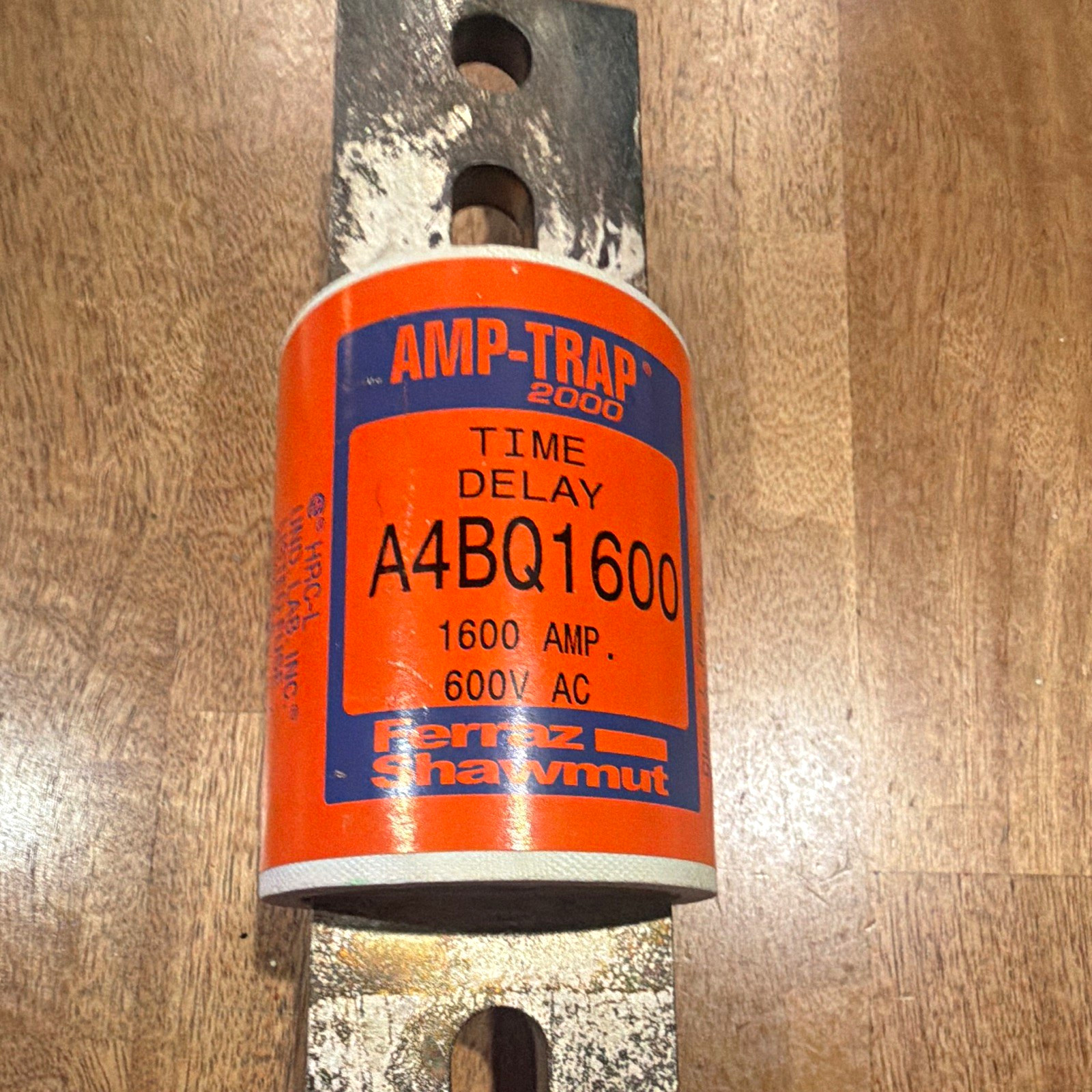 Ferraz Shawmut AMP-TRAP 2000 A4BQ1600 1600A 600VAC HRC Time-Delay Fuse Ferraz Shawmut AMP-TRAP 2000 A4BQ1600 1600A 600VAC HRC Time-Delay Fuse