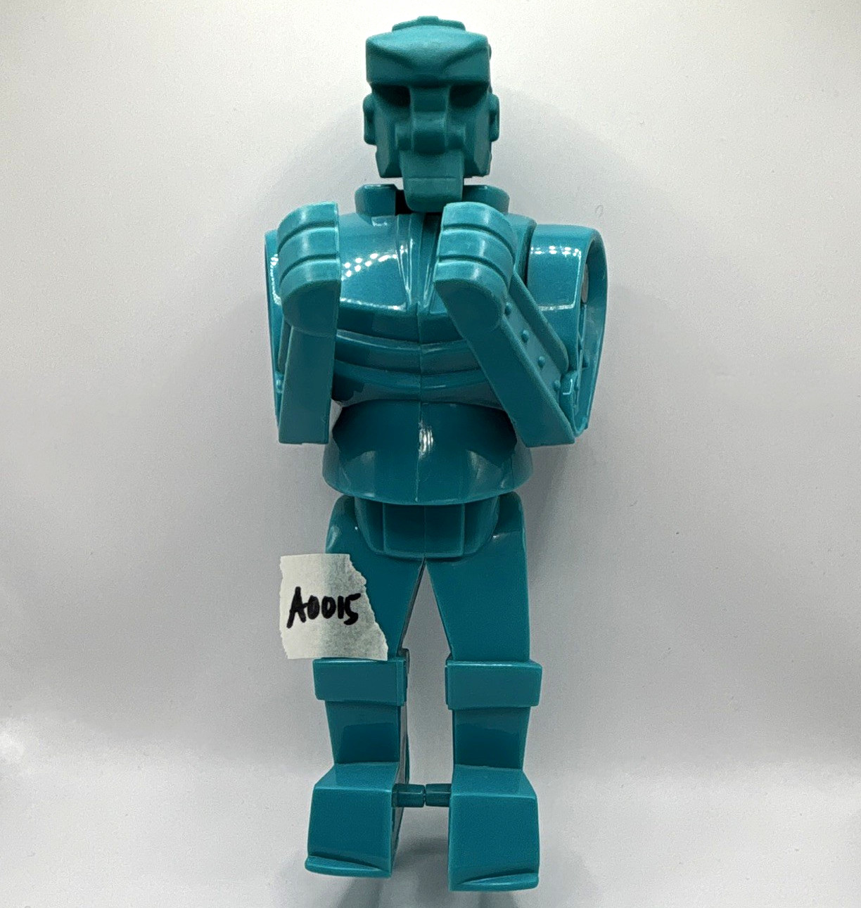Vintage 2001 Mattel Rock Em Sock Em Robots Blue Bomber Boxing Robot Toy (A0015)