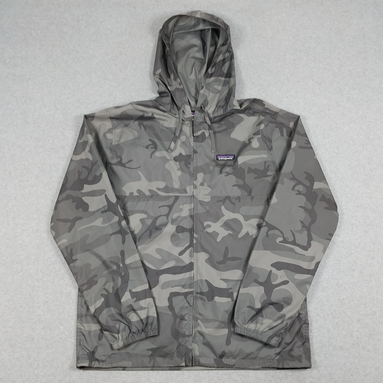 Patagonia Hoody Mens Medium Gray Camo Light and Variable Jacket Vented Packable