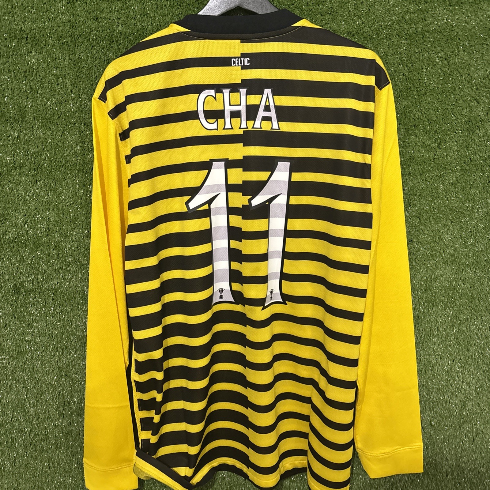 CELTIC FC CHA-DURI NIKE 2011/2012 THIRD FOOTBALL SHIRT JERSEY LS XL BNWT CELTIC FC CHA-DURI NIKE 2011/2012 THIRD FOOTBALL SHIRT JERSEY LS XL BNWT