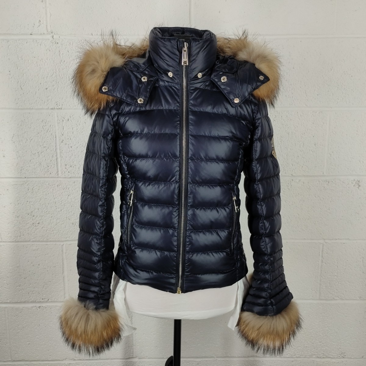 Holland Cooper Womens The Zermatt Padded Coat. UK Size S. Ink Navy Holland Cooper Womens The Zermatt Padded Coat. UK Size S. Ink Navy