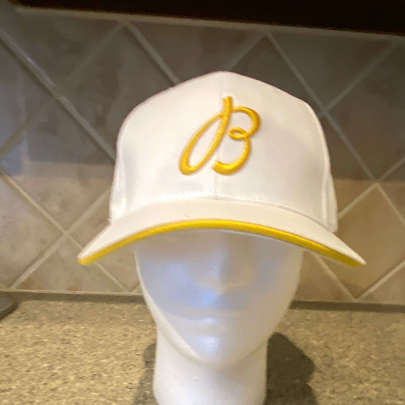 Breitling White & Yellow Adjustable Baseball Cap Hat One Size Unisex Adults Breitling White & Yellow Adjustable Baseball Cap Hat One Size Unisex Adults