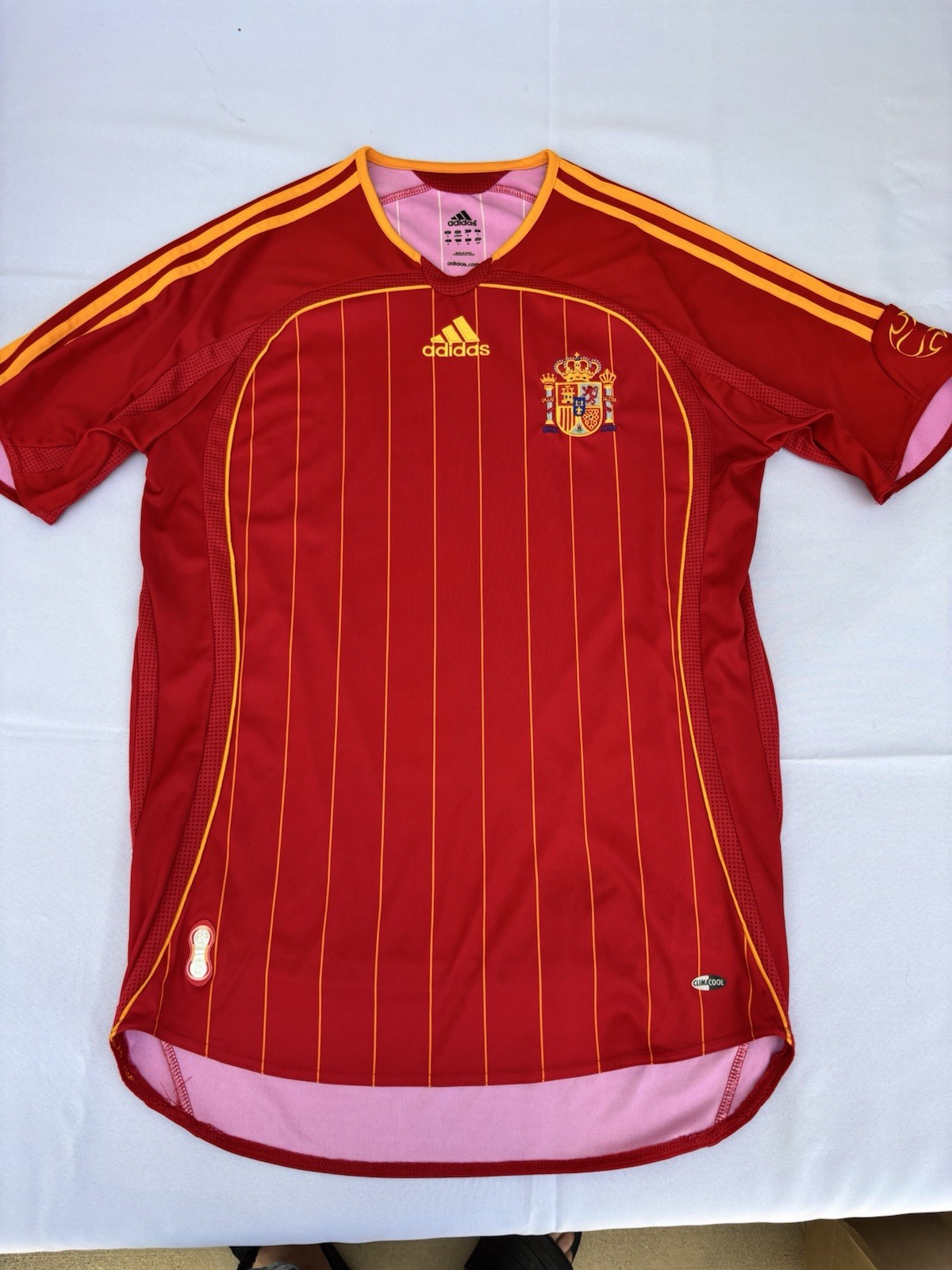 Vintage Adidas Spain 2005 Home Football Jersey – Size Small Vintage Adidas Spain 2005 Home Football Jersey – Size Small