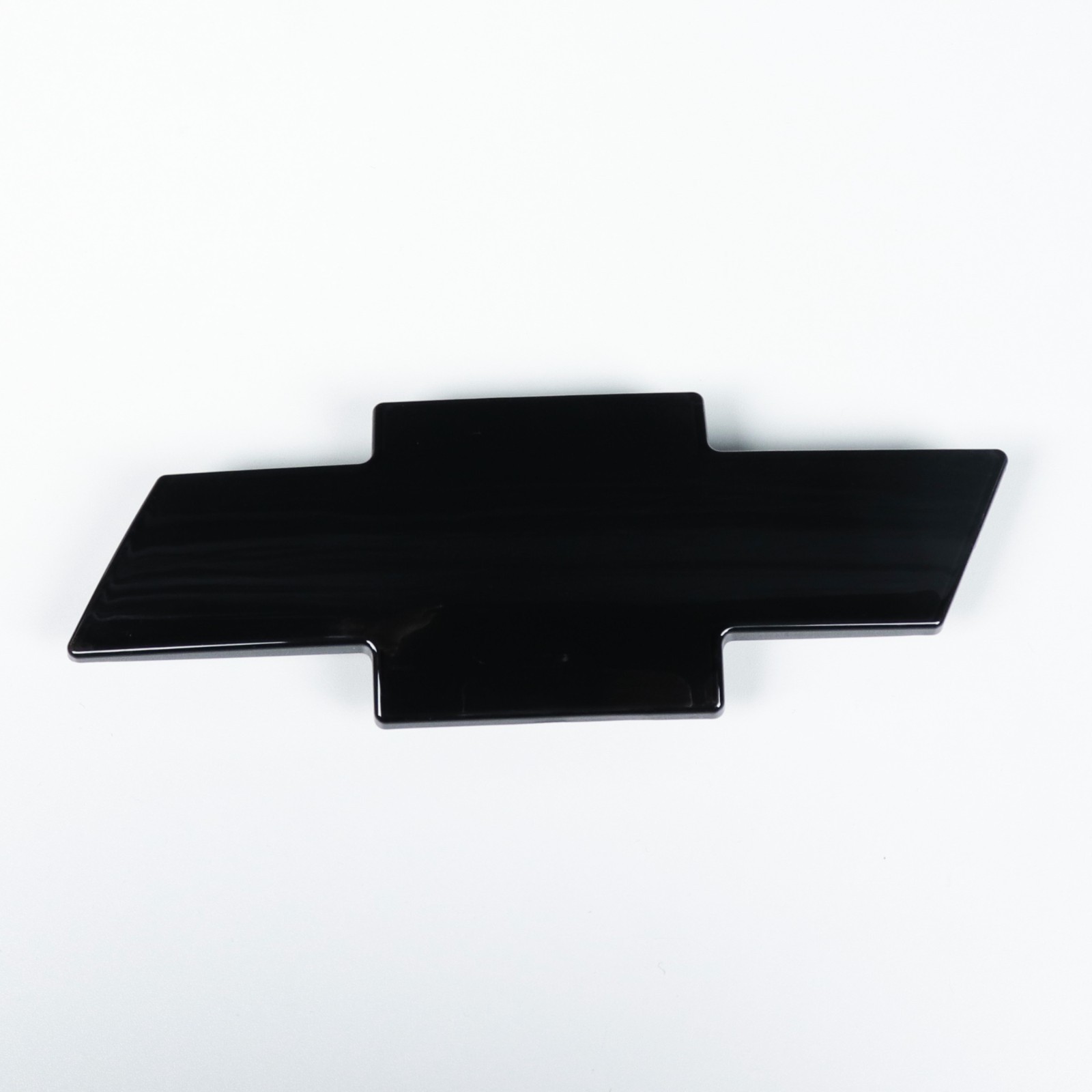 Front Grille Emblem Black Bowtie For Chevrolet Silverado 2000-06 Tahoe Suburban