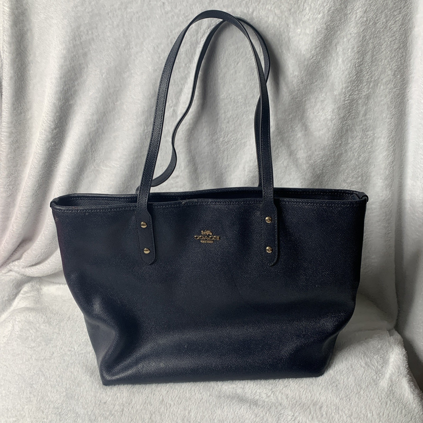 Coach City Zip Tote in Navy crossgrain leather with gold-tone hardware F58846 Coach City Zip Tote in Navy crossgrain leather with gold-tone hardware F58846