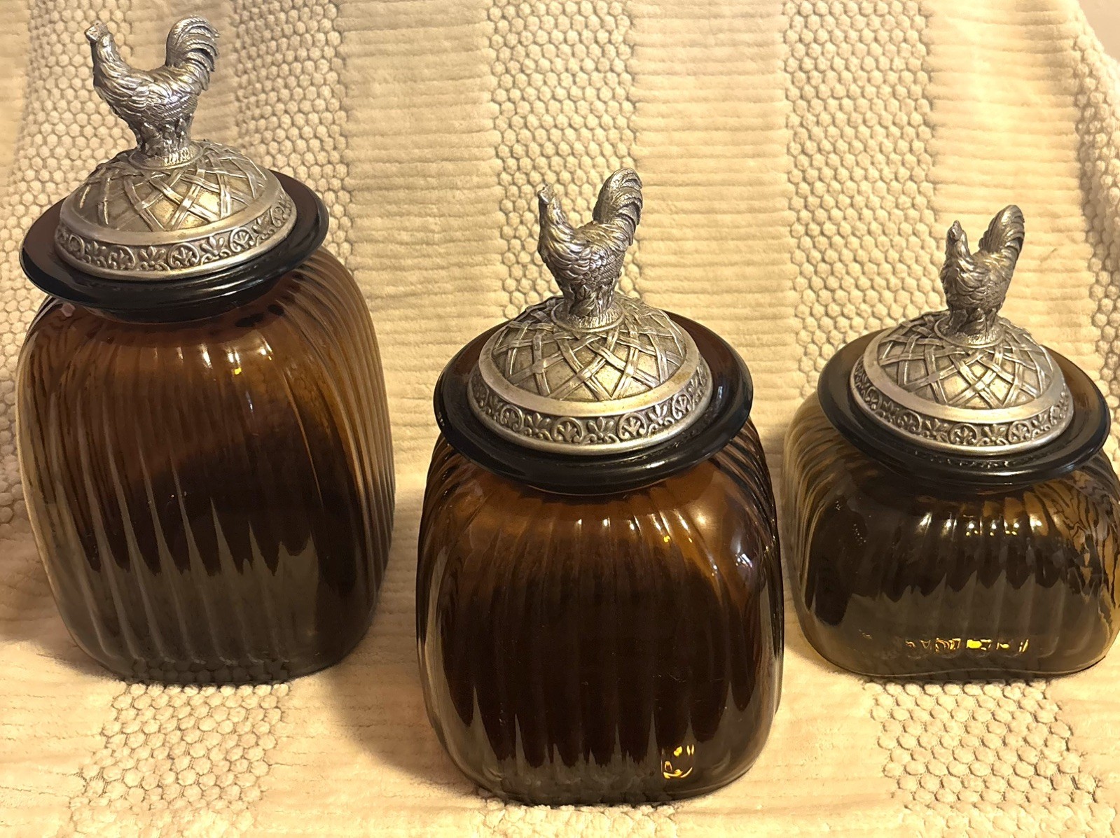 Set of 3 Artland Apothecary Amber Ribbed  Jar Canister w/Rooster Pewter Lids