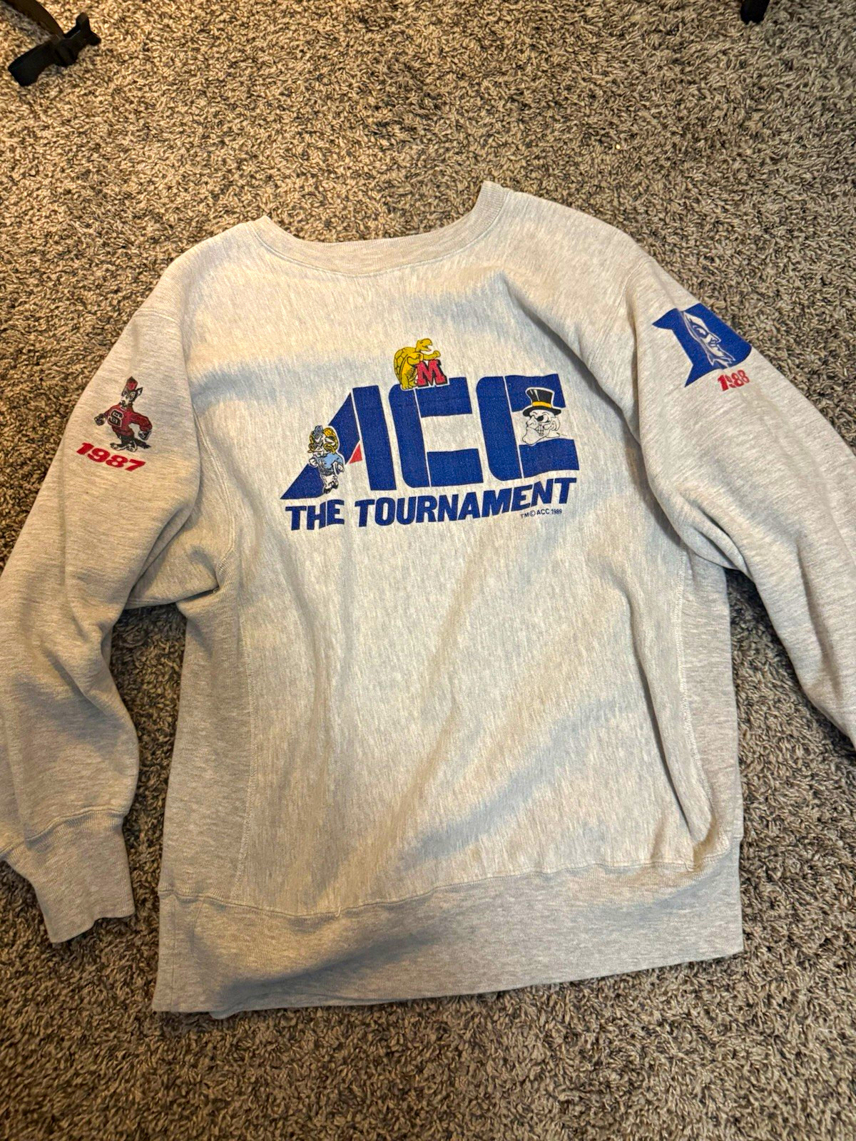 Vintage 1988 Champion Reverse Weave ACC Tournament Crewneck Sweatshirt Gray XL Vintage 1988 Champion Reverse Weave ACC Tournament Crewneck Sweatshirt Gray XL