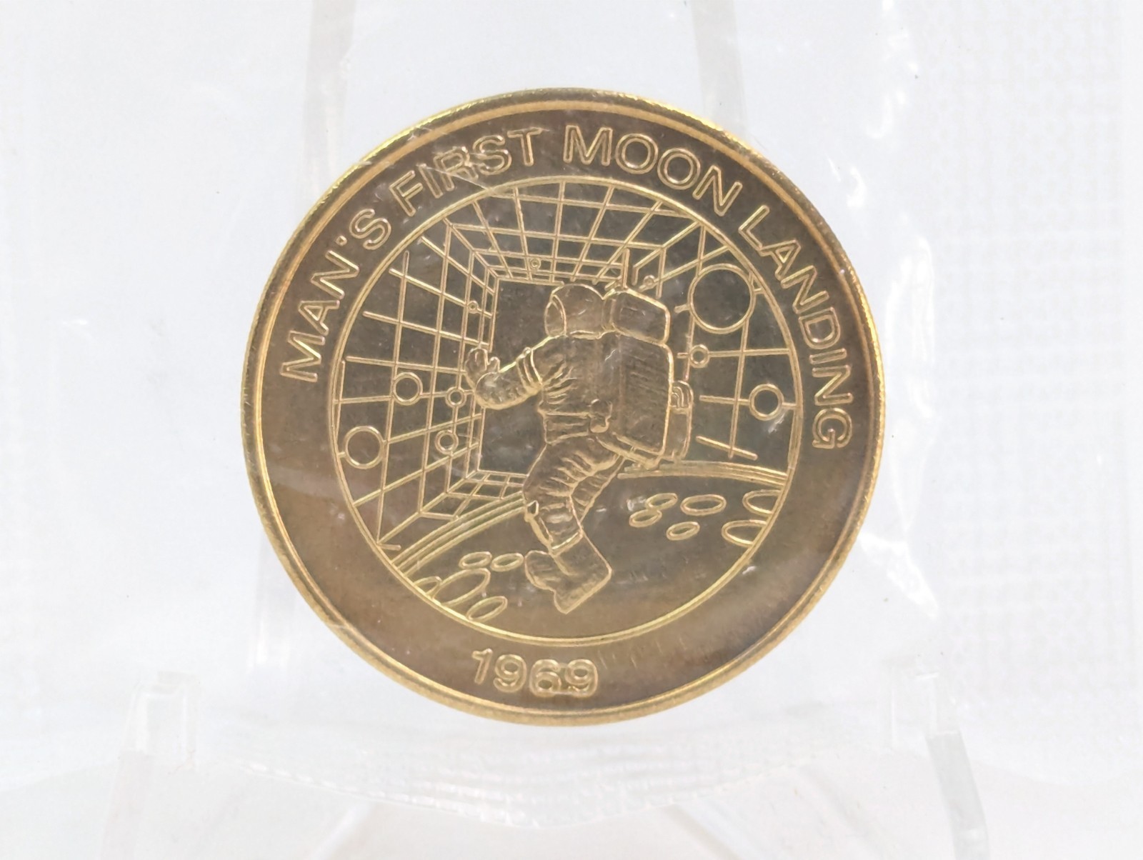 1999 Sunoco Millennium Coin Series Token Mans First Moon Landing #9 New