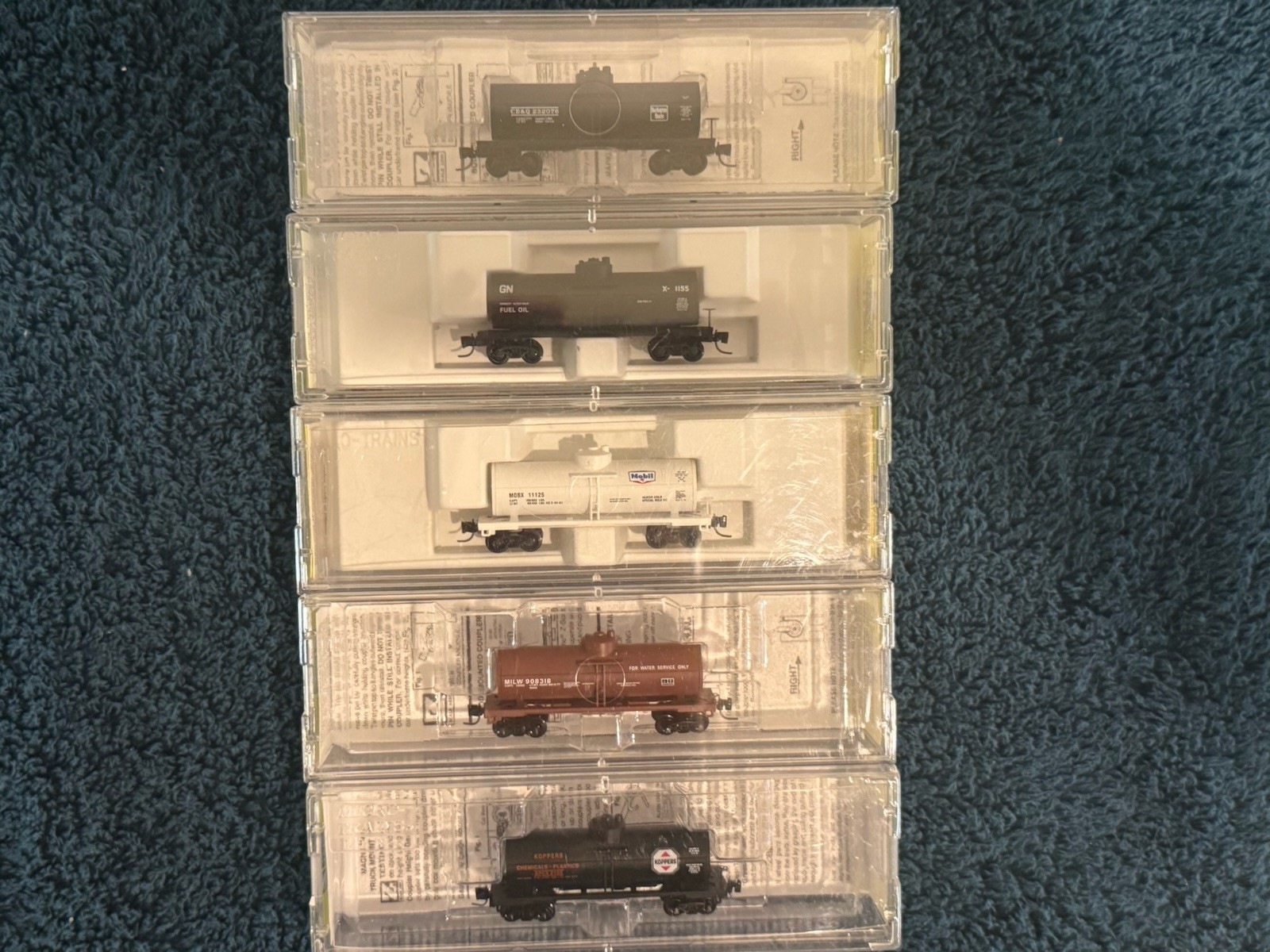 Micro-Trains Line Z-Scale 5-Tank Car Set; LOT 602