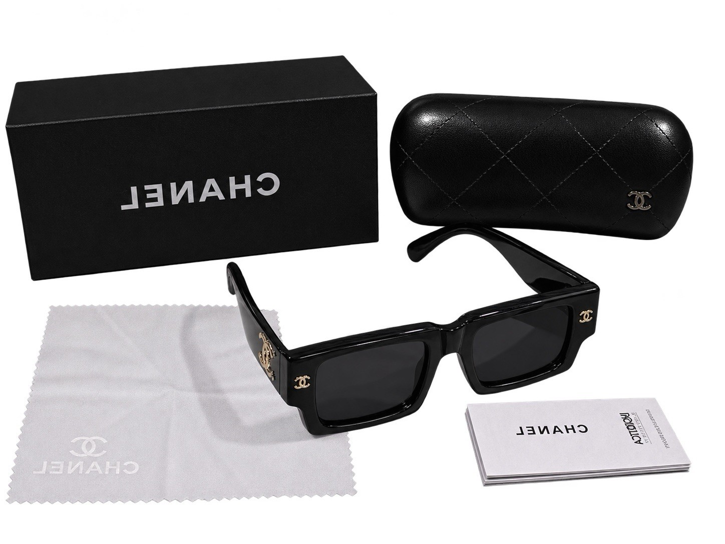 CHANEL Women\'s Black & Gold Oversized Sunglasses Black Tinted Lenses Logo CHANEL Women\'s Black & Gold Oversized Sunglasses Black Tinted Lenses Logo