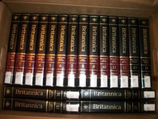The New Encyclopaedia Britannica, 2005 - Hardcover, by undefined - Very Good The New Encyclopaedia Britannica, 2005 - Hardcover, by undefined - Very Good