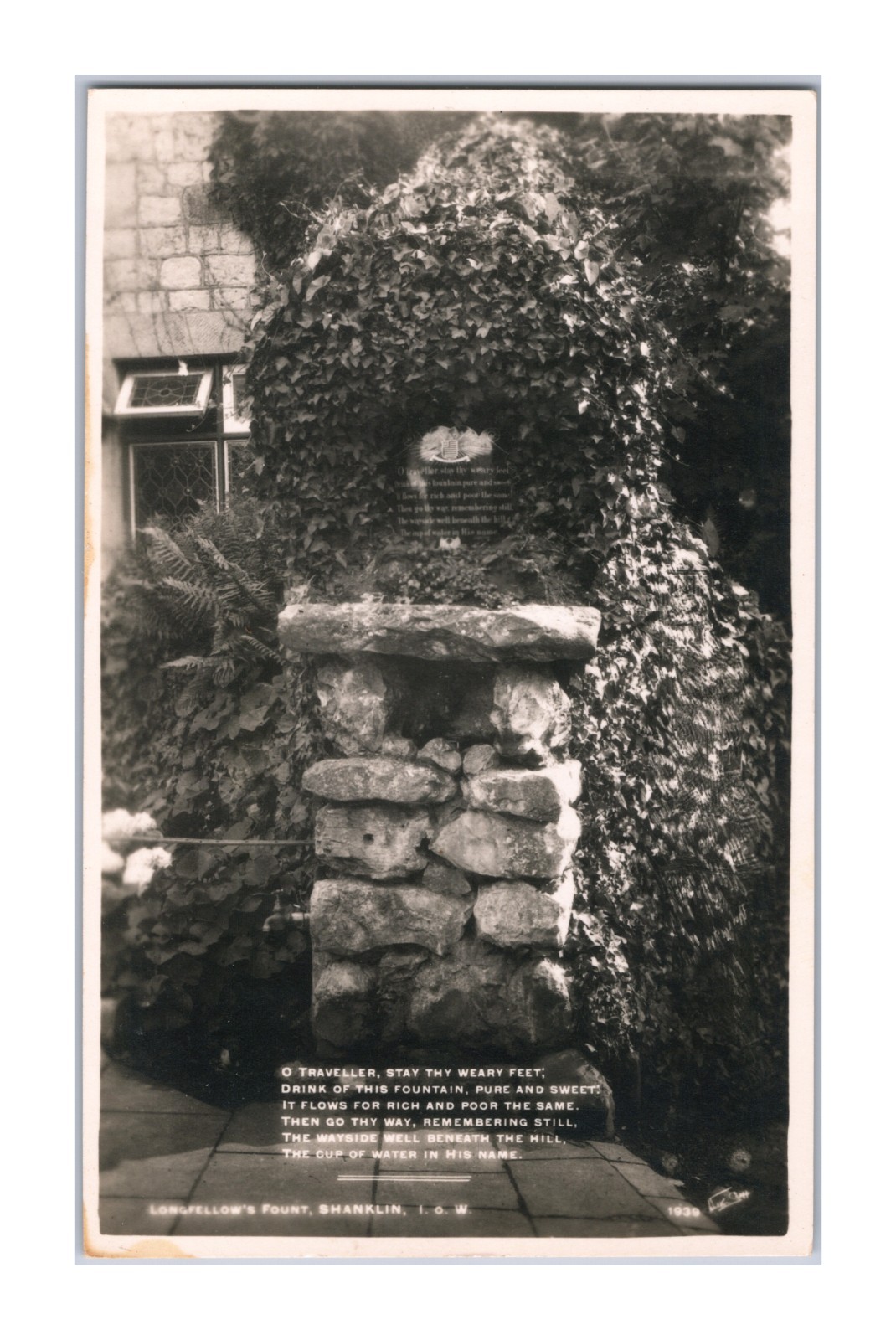 1939 UU RPPC Henry W.Longfellow\'s Fountain Crab Inn Shanklin Isle of Wight.