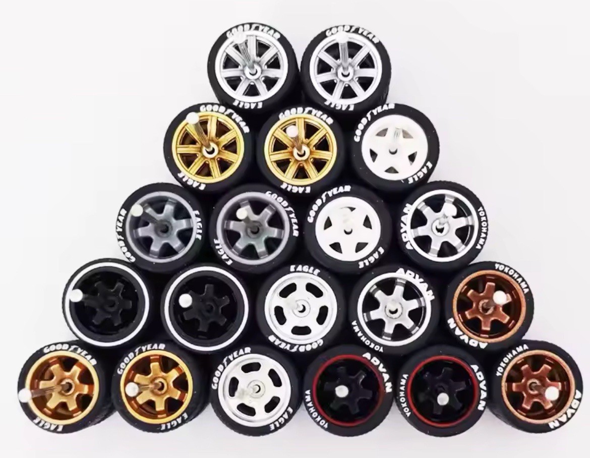 1/64 Scale Wheels & Rubber Tires (10 Sets) Real Riders fits Hot Wheels Mixed Lot