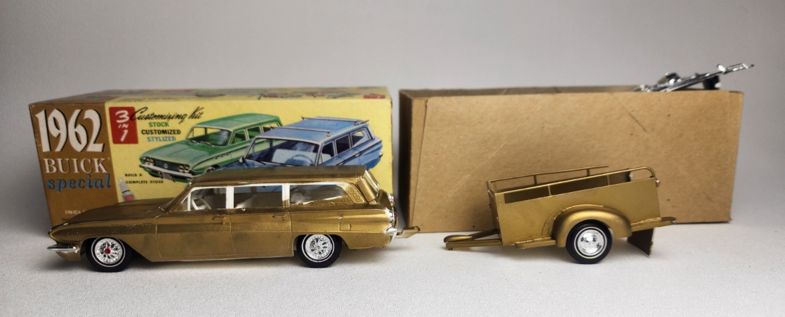 Vintage AMT 1962 Buick Special 3-in-1 1/25 Model Kit Box Parts Rare- Bronze/Gold