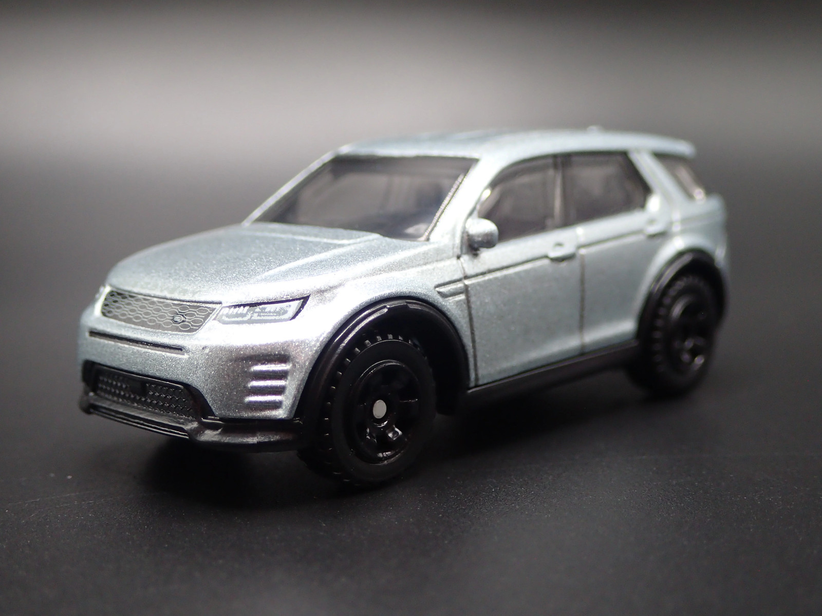 2019-2026 LAND ROVER DISCOVERY SPORT SILVER 1/64 SCALE DIECAST MODEL CAR