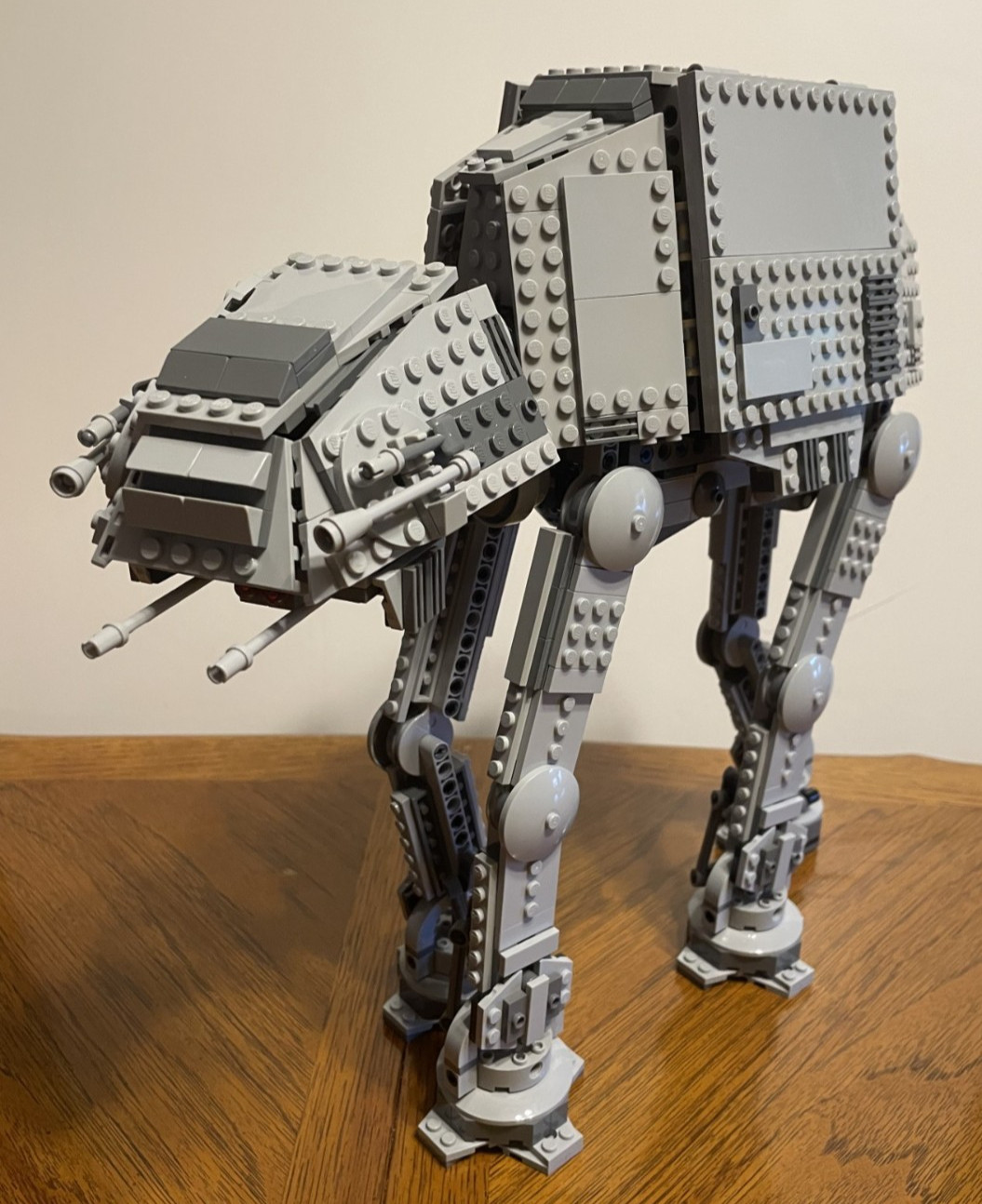Lego Star Wars 75054 AT AT Walker incomplete preowned Lego Star Wars 75054 AT AT Walker incomplete preowned