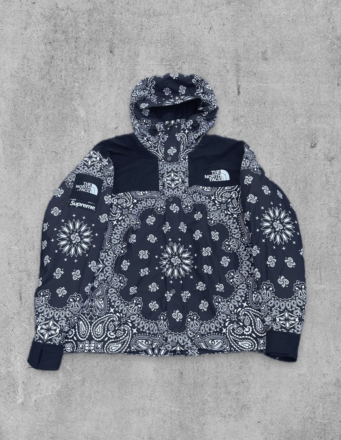 Supreme x The North Face FW14 Bandana Mountain Parka – Black XL 