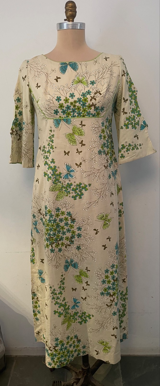 VTG ALFRED SHAHEEN 1960\'S LONG cotton HAWAIIAN dress~S~BUTTERFLIES~GREAT VTG ALFRED SHAHEEN 1960\'S LONG cotton HAWAIIAN dress~S~BUTTERFLIES~GREAT
