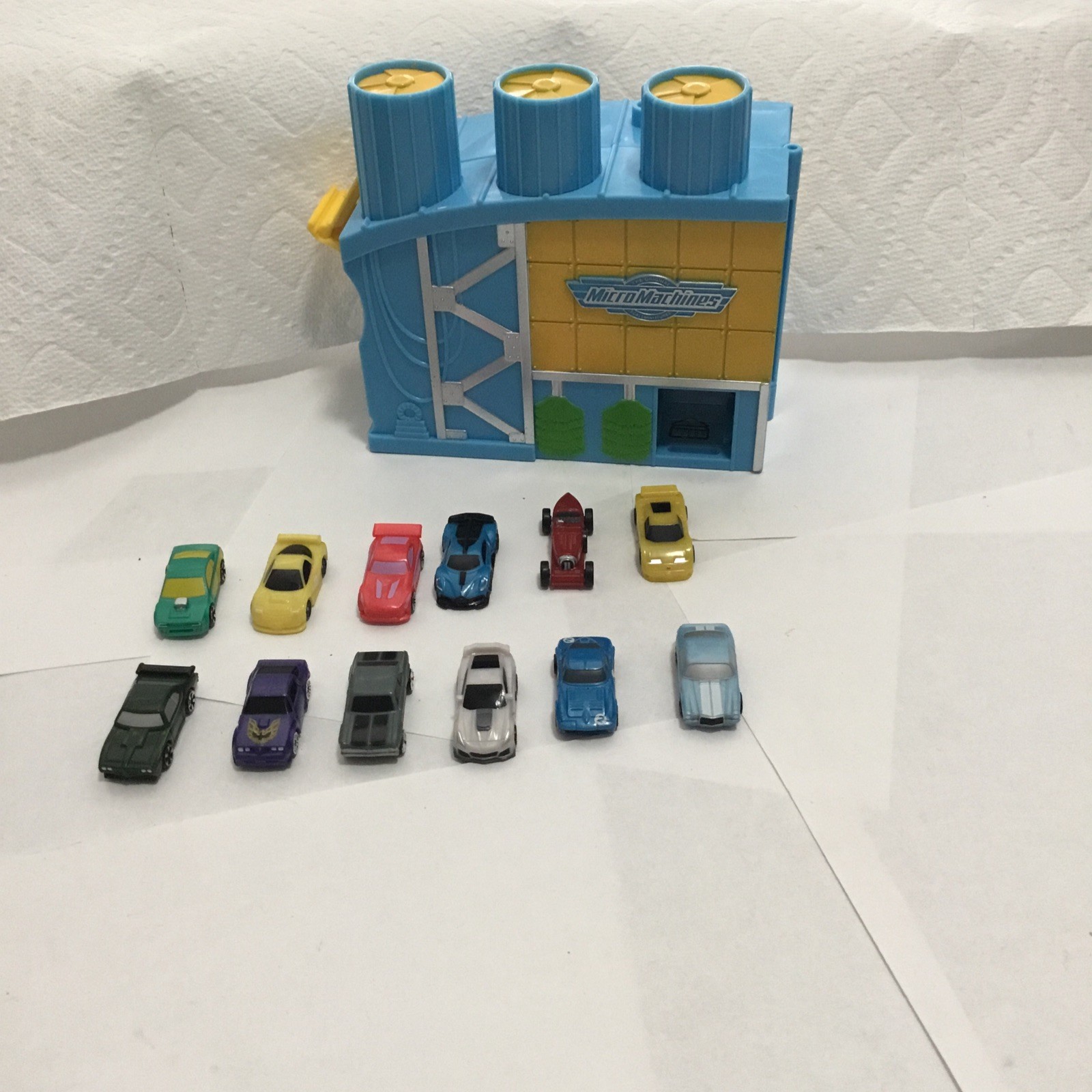 Micro Machines Lot of 12-2020 Assorted Models, Mixed Colors, Muscle & Sports Car Micro Machines Lot of 12-2020 Assorted Models, Mixed Colors, Muscle & Sports Car