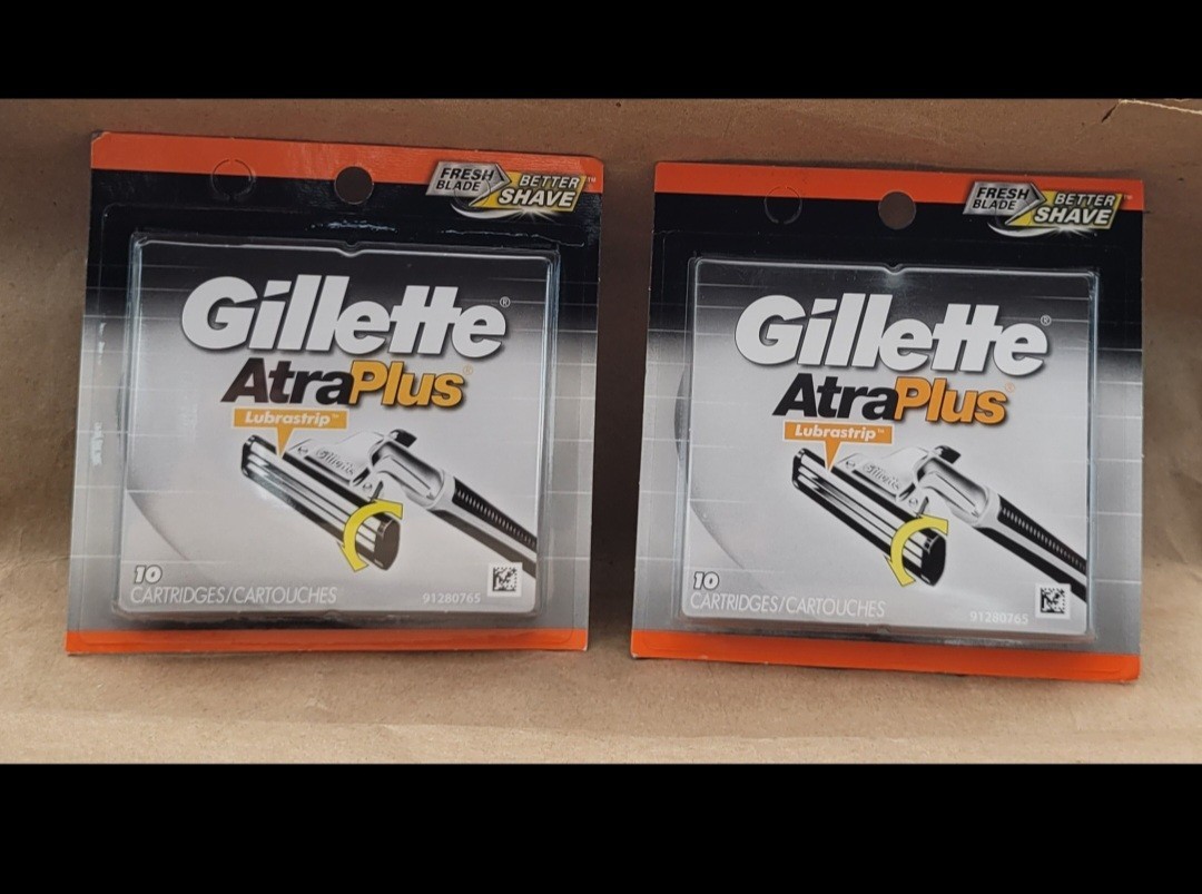 2 Gillette AtraPlus with Lubrastrip, 10 Cartridges NEW  