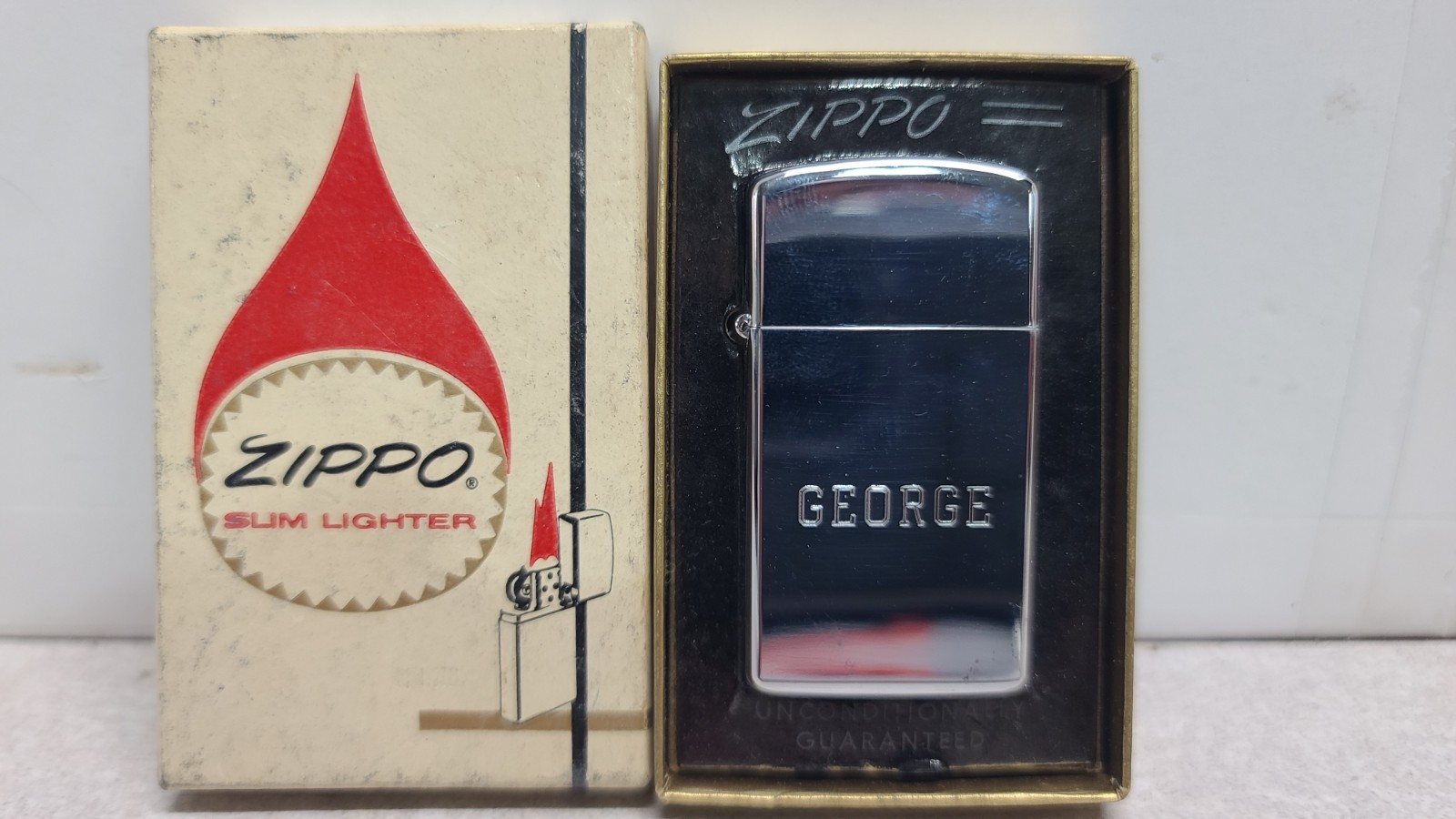 VINTAGE 1973 ZIPPO SLIM LIGHTER VINTAGE 1973 ZIPPO SLIM LIGHTER