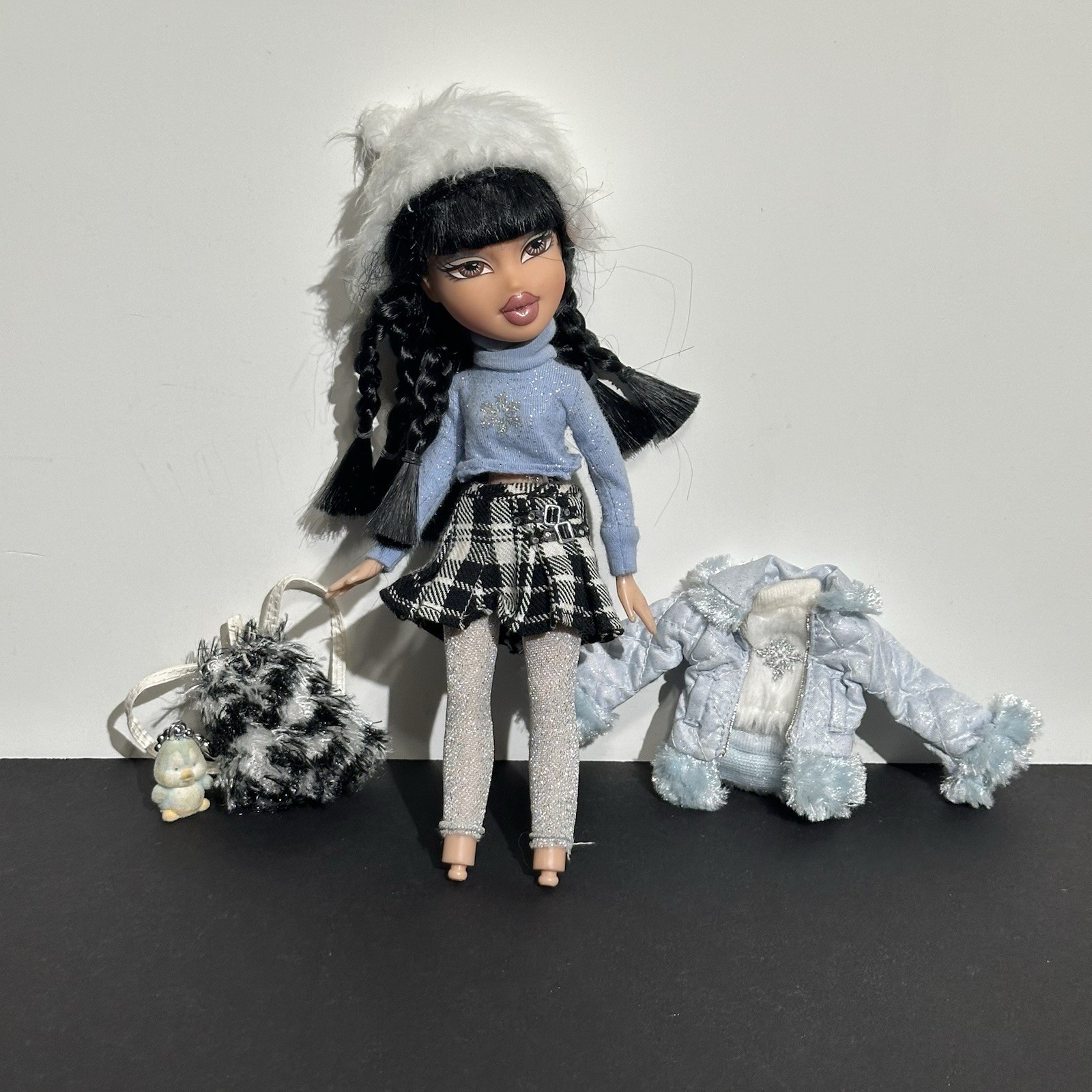 Vintage 2001 MGA Bratz Wintertime Wonderland Jade Doll - Partially Complete Set
