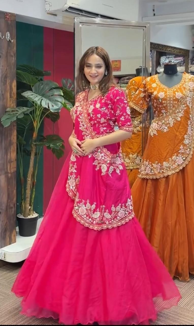 LEHENGA CHOLI INDIAN BOLLYWOOD WEDDING PARTY WEAR PAKISTANI INDIAN LEHNGA EID