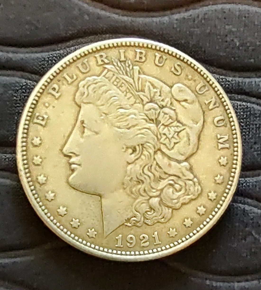 1921 D MORGAN SILVER DOLLAR