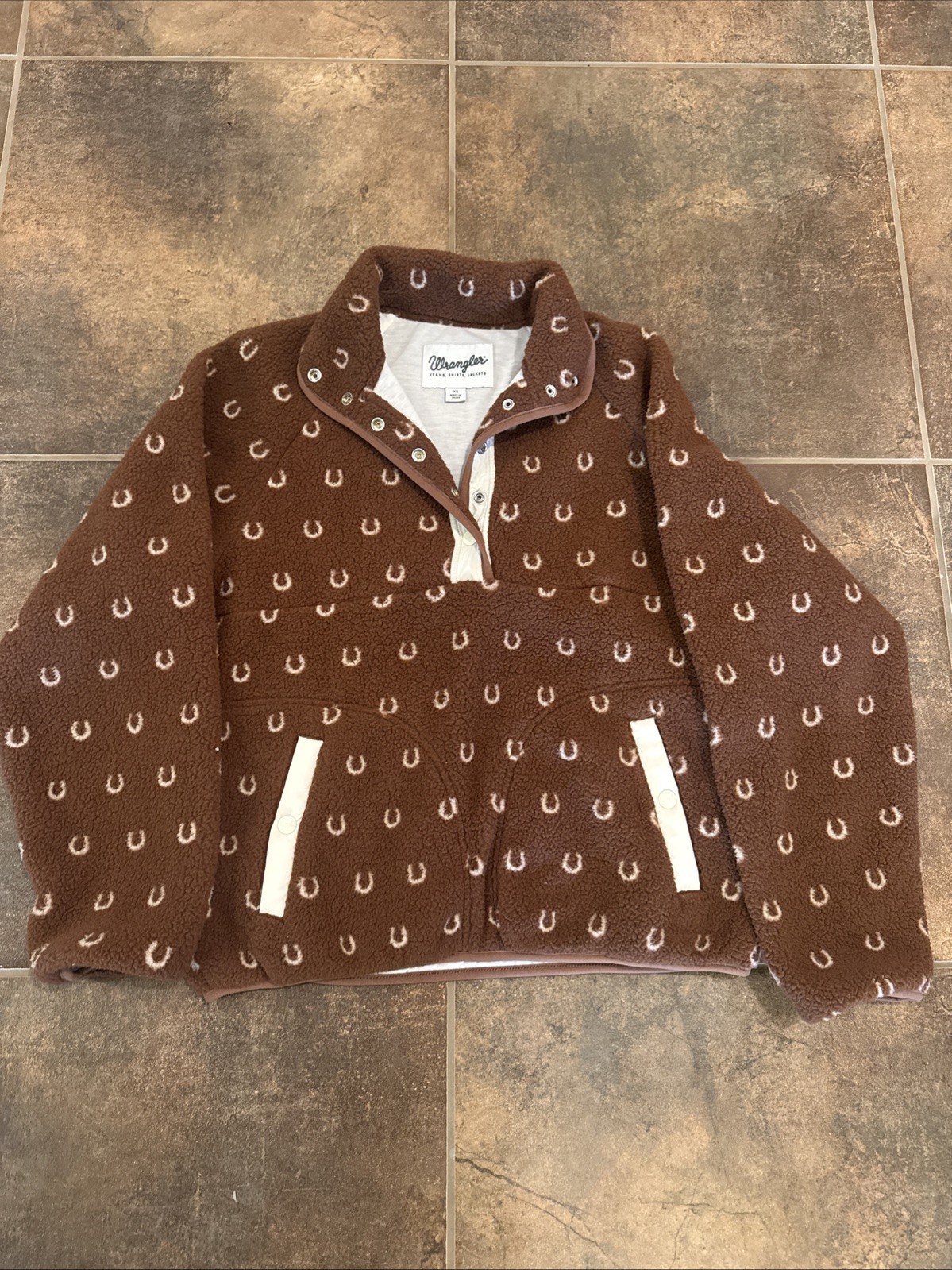 Wrangler Retro Women’s Sherpa Fleece Pullover Jacket Horseshoe Western Rust XS Wrangler Retro Women’s Sherpa Fleece Pullover Jacket Horseshoe Western Rust XS