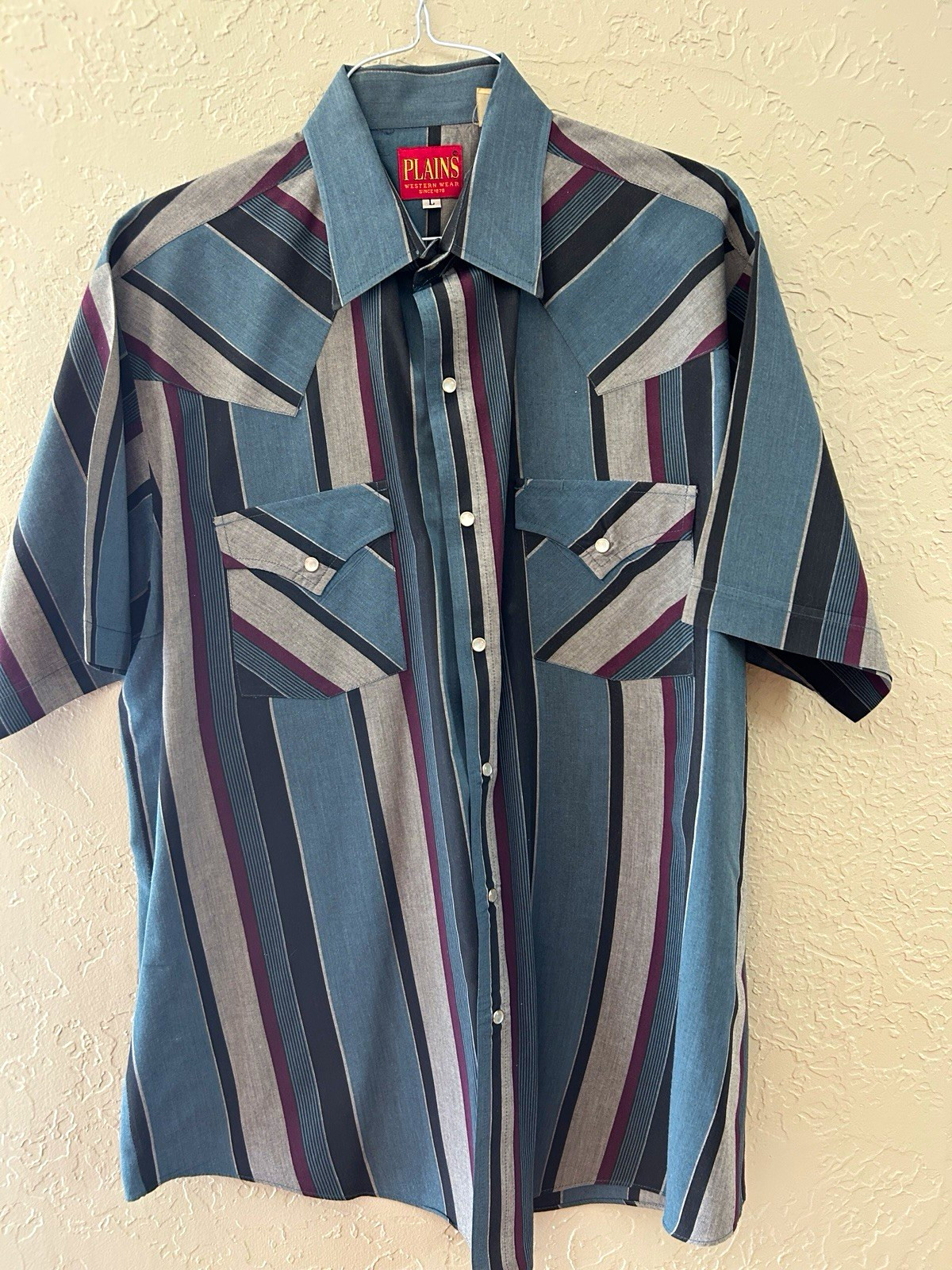 Vintage Plains Western Wear Men\'s L Striped Pearl Snap Pocket Short Sleeve Shirt Vintage Plains Western Wear Men\'s L Striped Pearl Snap Pocket Short Sleeve Shirt