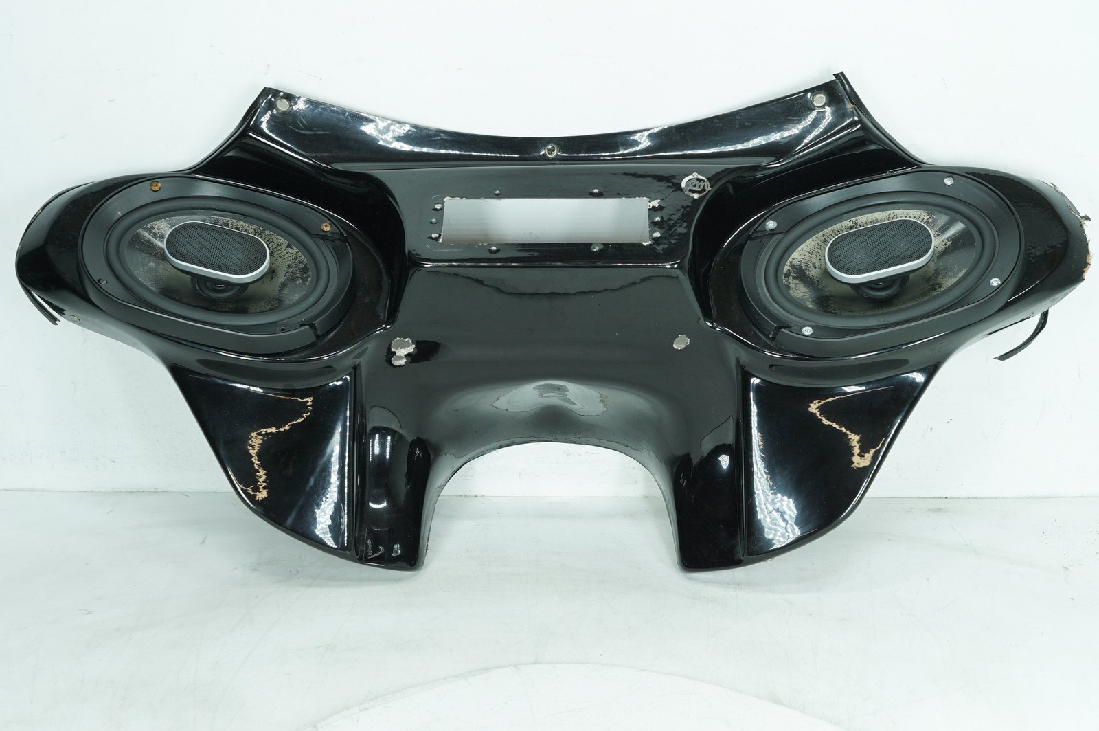 2005 Harley Sportster XL883 Front Inner Batwing Fairing Cover & Audio Speakers
