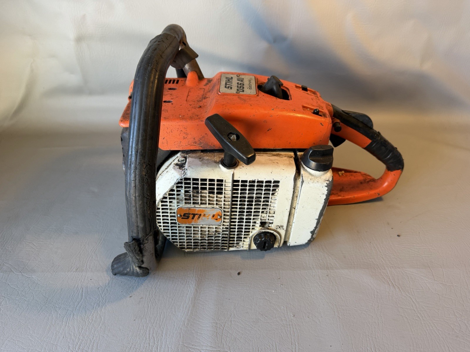 Vintage Stihl 056 AV Electronic Chainsaw For Parts Or Repair Vintage Stihl 056 AV Electronic Chainsaw For Parts Or Repair