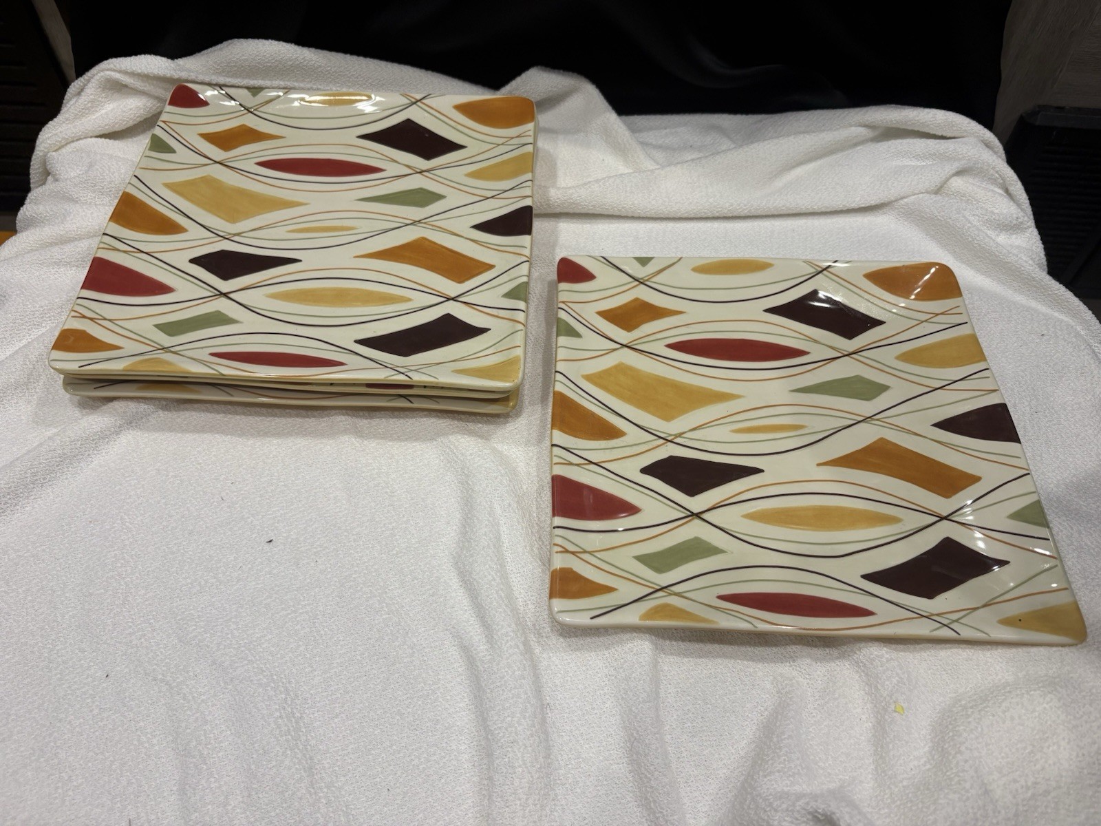 Four (4) Pier 1 Alvarado Earthenware 10 1/2” Square Dinner Plates Four (4) Pier 1 Alvarado Earthenware 10 1/2” Square Dinner Plates