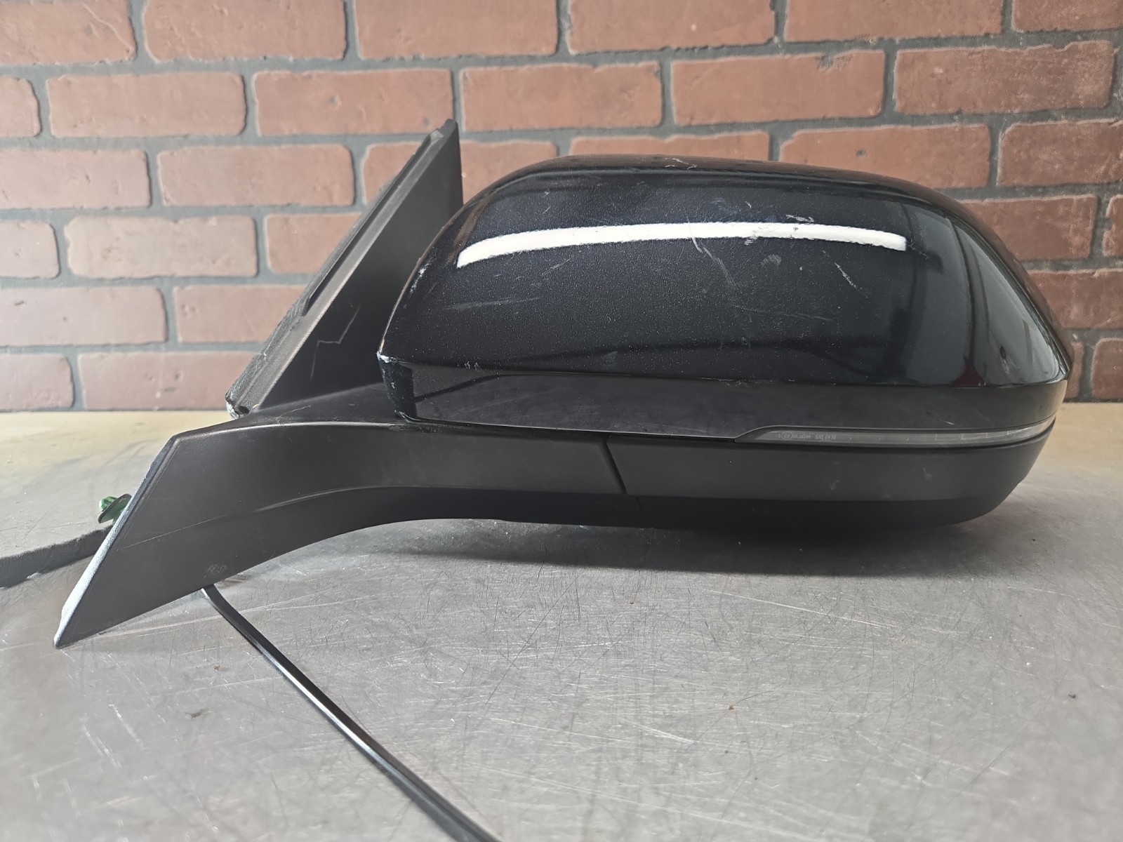 2018-2023 Volkswagen Atlas LH Driver Door Mirror Blind Spot 12Wire OEM 2474L