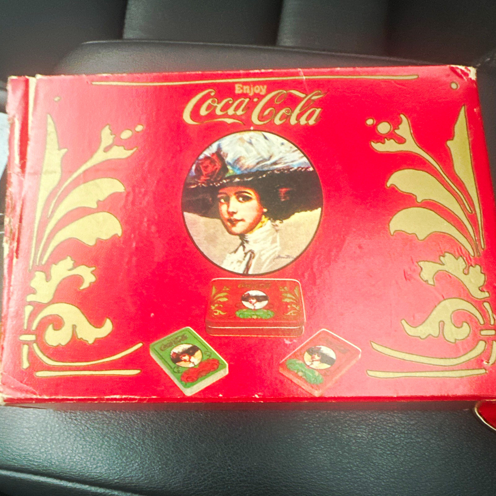 Vintage Coca-Cola Two-Deck Playing Card Gift Set in Collectible Tin w box Vintage Coca-Cola Two-Deck Playing Card Gift Set in Collectible Tin w box