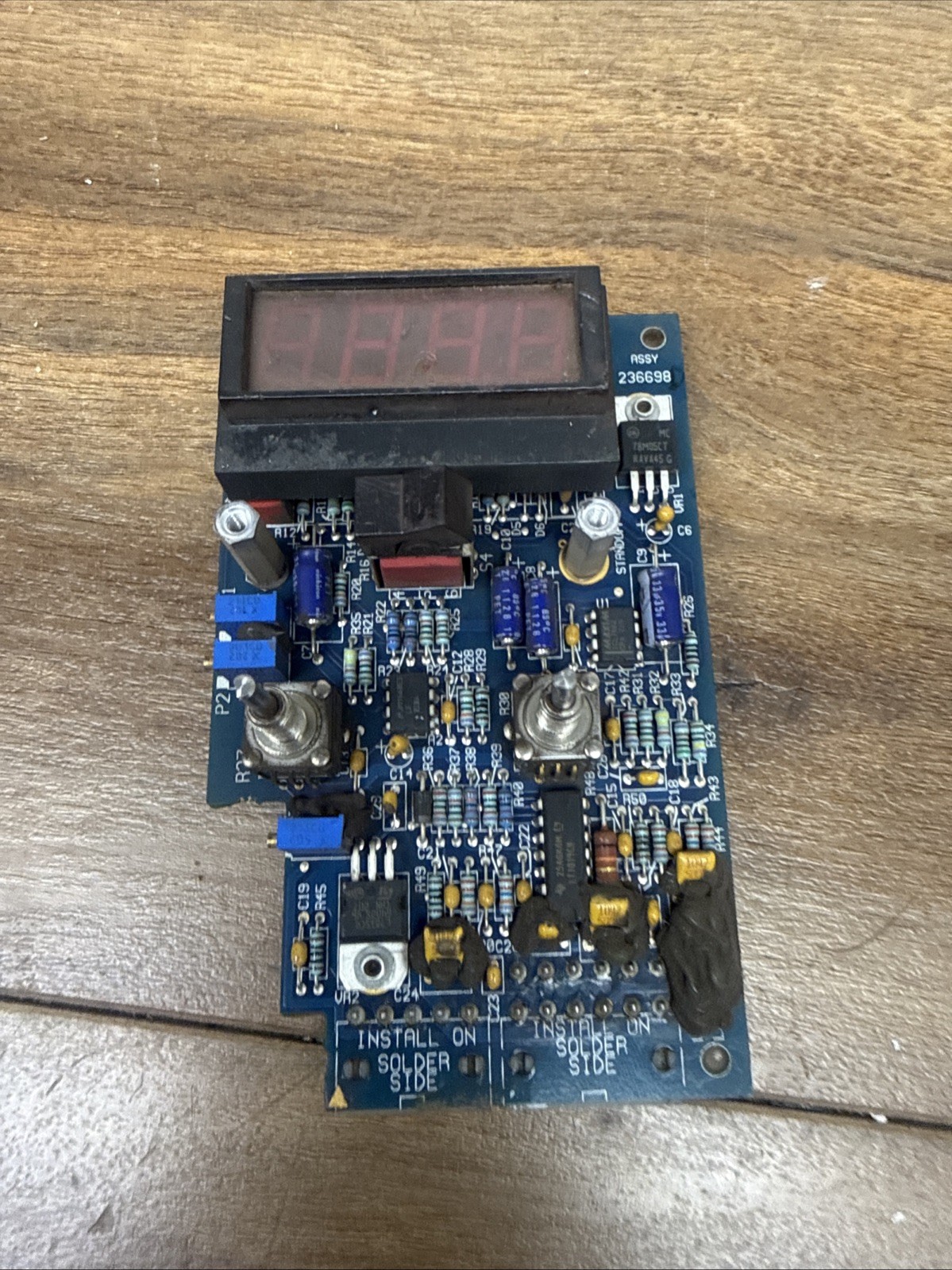 Miller 236698 Meter w/Amps Circuit Card Assembly Welding Board Untested Miller 236698 Meter w/Amps Circuit Card Assembly Welding Board Untested