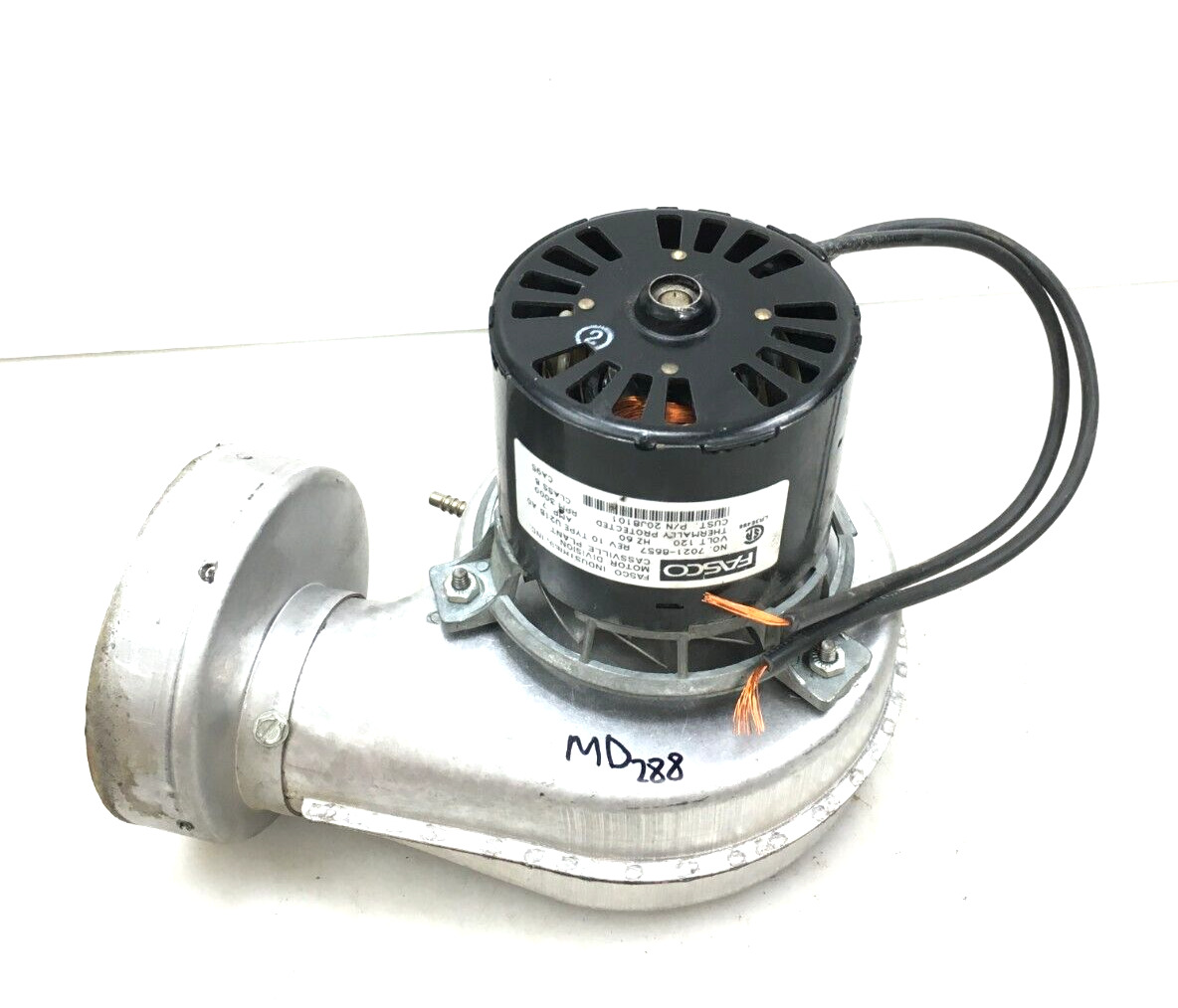 FASCO 7021-8657 Draft Inducer Blower Motor 20J8101 120V 3000 RPM used  #MD288