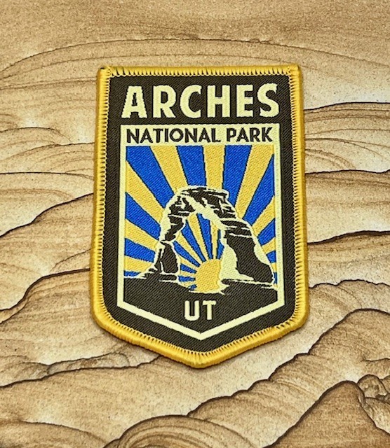 Arches National Park Utah Mountains Sew-on Moab hiking outdoor Embroidered Patch