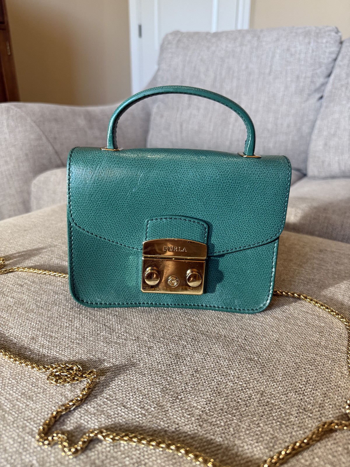 Stunning Furla Mini Leather Top Handle Crossbody Bag Jade Green Gold Chain NWOT Stunning Furla Mini Leather Top Handle Crossbody Bag Jade Green Gold Chain NWOT