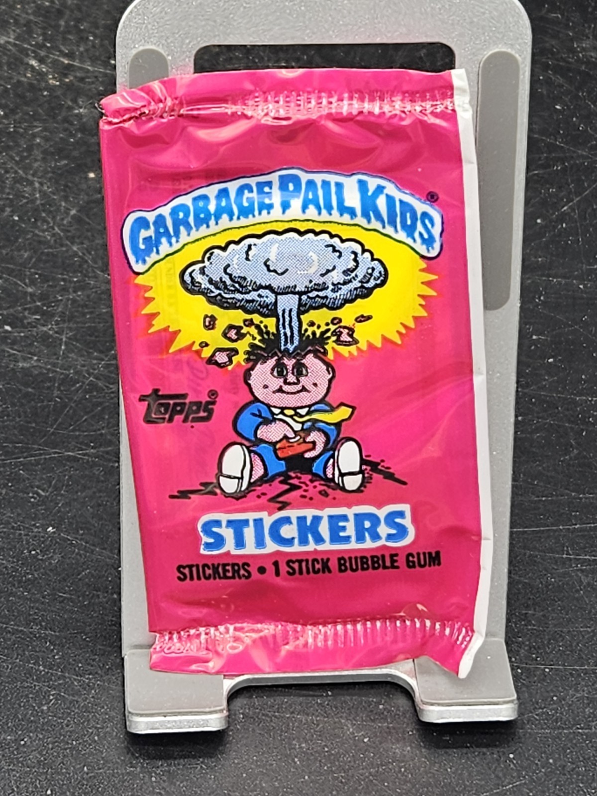 1985 Topps Garbage Pail Kids Original 1st Series - One Sealed UK Mini Pack GPK 1985 Topps Garbage Pail Kids Original 1st Series - One Sealed UK Mini Pack GPK