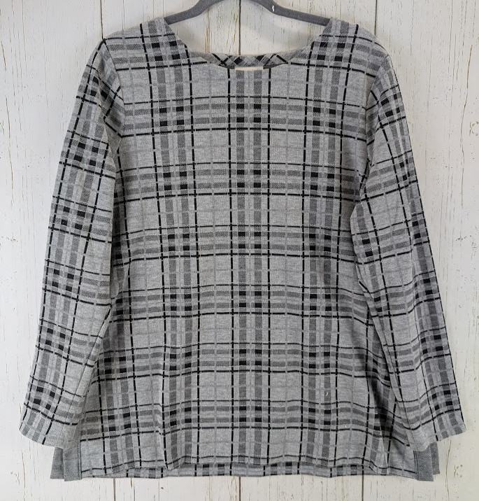 J Jill Size Large Gray Black Plaid Rayon Long Sleeve Womens Knit Top J Jill Size Large Gray Black Plaid Rayon Long Sleeve Womens Knit Top
